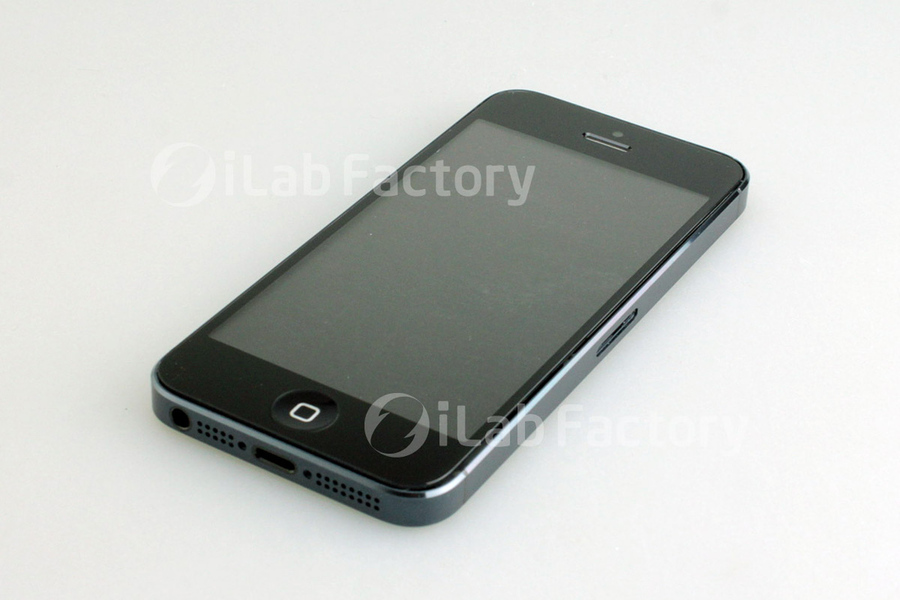 iOS 6 Phone leaks, Photos of iPhone 5, Pictures of iPhone 5